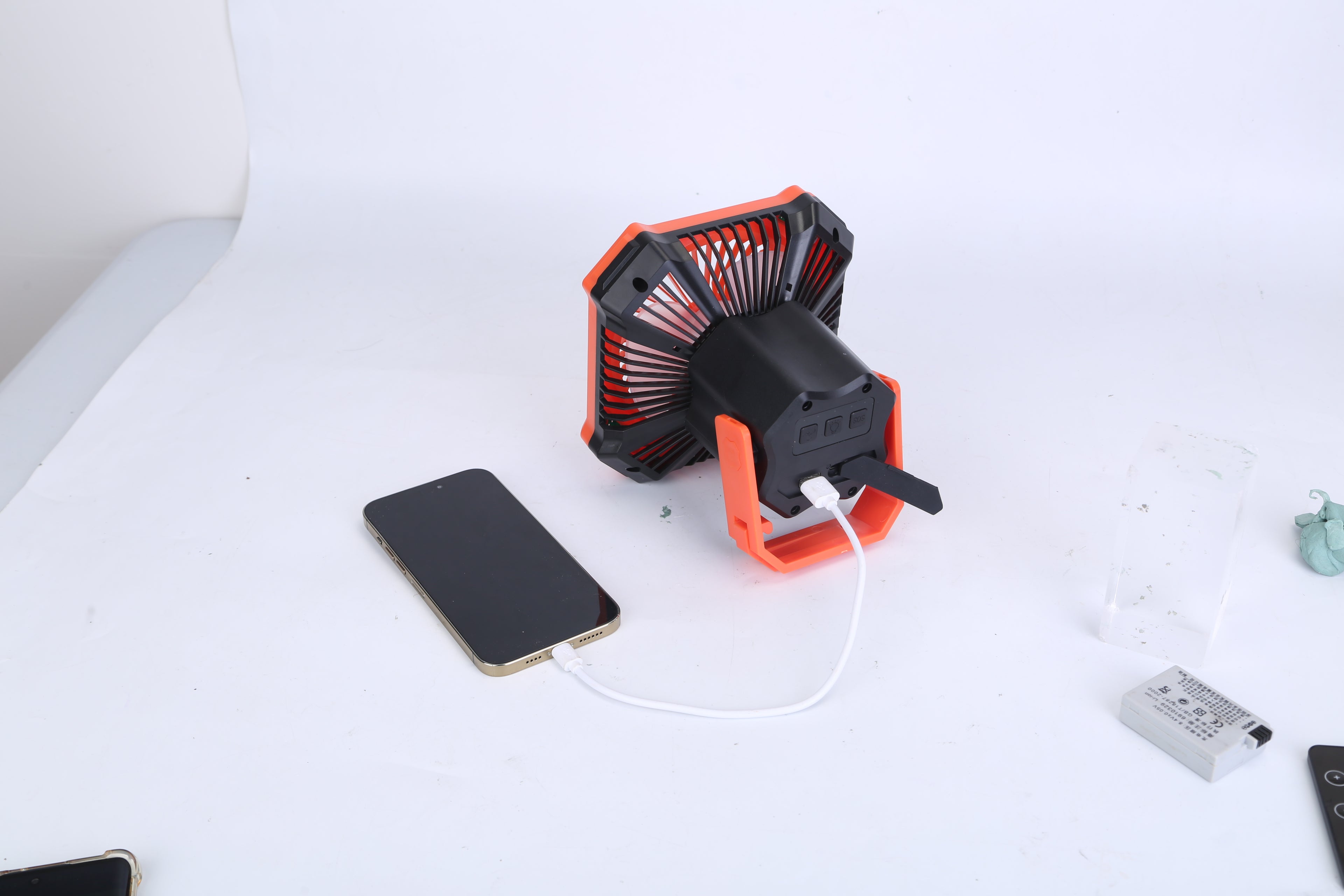 Kiwi Cabin Co™ Solar Lantern Fan & Power Bank – NZ Cabin Backup